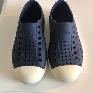 Native size 11 shoes